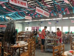 大堂-三千坪超级火锅市场·土灶牛肉火锅