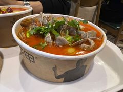 -何记花甲(海岸城旗舰店)