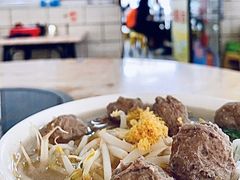 -华威达牛庄(黄埔大道西店)