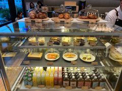 面包甜点陈列柜-DECAMERON十日谈(卓悦汇店)