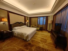 -汕头龙光喜来登酒店