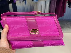 -BALENCIAGA(比斯特苏州购物村店)