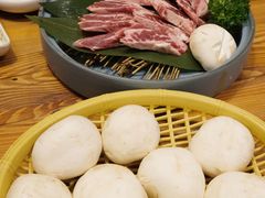 -草家酱蟹炭火烤肉店(珲春南路一店)