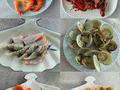 -亚洲国际大酒店·云顶阁旋转自助餐厅