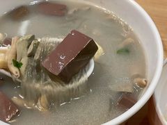 鸭血粉丝汤-鸡鸣汤包(罗廊巷店)