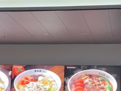 -蒙自源米线大王(东站店)
