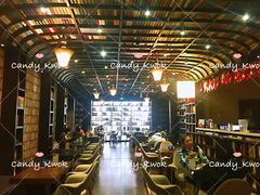 -钟书阁(松江泰晤士小镇店)