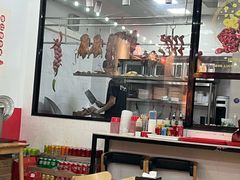 -瑞霖·隆江猪脚饭