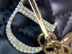 -华夏典当行(龙德广场店)