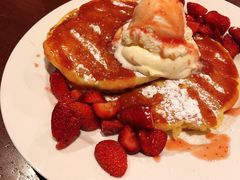 草莓pancake-Pancakes on the rocks(Darling Harbour)