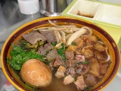 -花溪牛肉粉(八鸽岩店)
