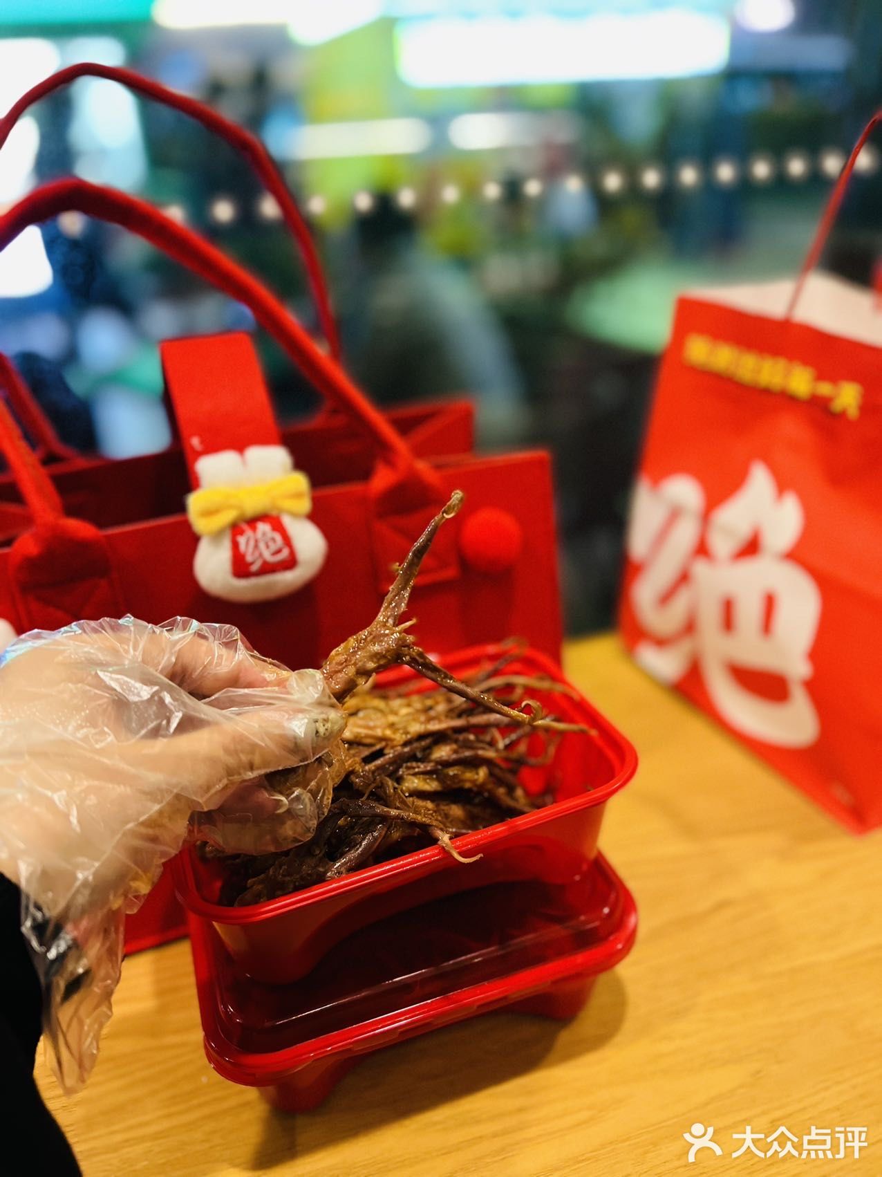 美妙的不是鸭舌，美妙的是拥有鸭舌刷剧的生活！
