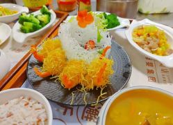 -诗安嘉康月子中心(金阳店)