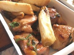 香草大葱烤鸡肉-Kitchen·Y洋厨房西餐厅(王府壹号店)