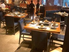 大堂-老墙根涮肉·铜锅·烧烤(欢乐谷·王四营店)