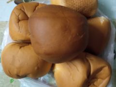 -白玉兰食品甜凤店(合生汇店)