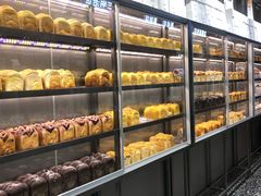 面包甜点陈列柜-糖涩(新佳丽店)