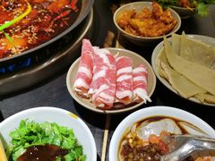 -四小区火锅·巷子里的重庆火锅(花照壁店)