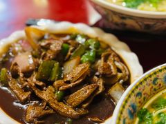 -金杨拉面王小吃面馆·牛三宝面·红烧牛肉粉