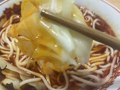 圆白菜-易毛特色牛肉面(解放碑步行街店)