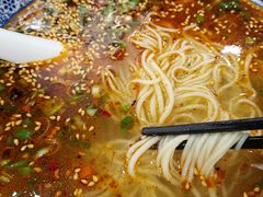 -陇兴楼兰州拉面(西安咸阳国际机场店)