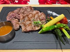 -YUE·6·西式融合餐厅(外滩六号店)