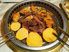 -火炉火自助餐(喜隆多店)