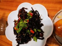 -山茶云南菜(永安里店)