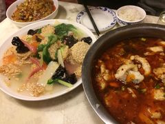 -金良酸菜鱼(宁海路总店)