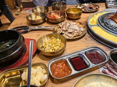 -首尔朴宝·炭火烤肉(五角场店)