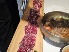 -红沃鳗鱼黑牛烤肉店(不老街店)
