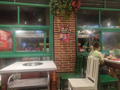 -钢管厂五区小郡肝串串香(蜀都万达店)