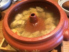 -云海肴·汽锅鸡·云南菜(天山百盛优客店)