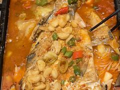 -里岛烤鱼(东港凯虹广场店)