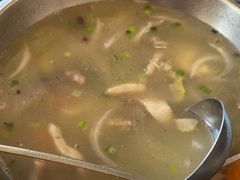 -马尔龙新疆饭店·清真(瑞景店)