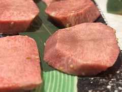 -炼火烤肉店