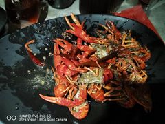 -沪小胖小龙虾(淮海中路旗舰店)