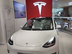 -TESLA 特斯拉(北京颐堤港体验店)