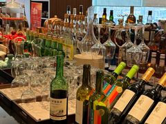 -东方红海鲜百汇(国际大厦店)