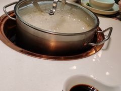 -洪氏嗨捞·猪肚鸡火锅(阳光天地店)