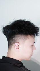 -贝勒爷专业男发