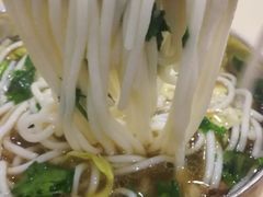 清汤牛肉粉-花溪王记牛肉粉(四季花溪商场店)