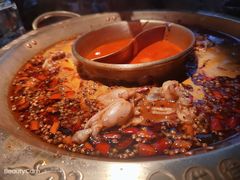 特色美蛙-新哥老官·畅吃123·美蛙世界(苏宁广场店)