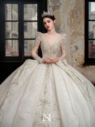 -Renee芮亦婚纱