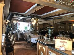 -火车头法国西餐厅