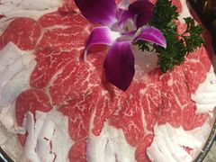 澳洲和牛肉-三人行骨头王火锅(长寿店)