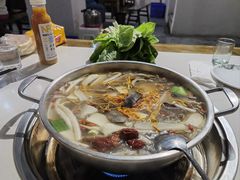 -川味记忆野菌牦牛肉汤锅(泸定店)