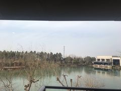 -上海怡沁园度假酒店