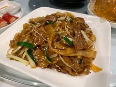 干炒牛河-悦雅居·老广州老味道(长湖店)