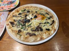 -JINNS锦时 steak&pizza(浸信会礼拜堂旧址店)
